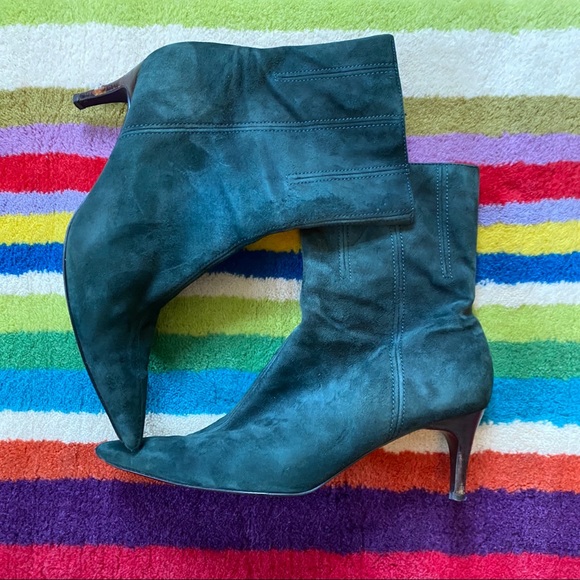 Nine West Shoes - Size 8M Nine West suede ankle boots (3/$18)